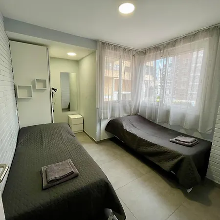 New Square Ocean בנידורם