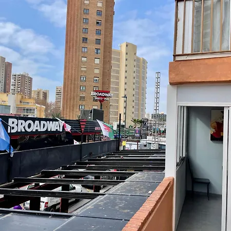 New Square Ocean Apartment